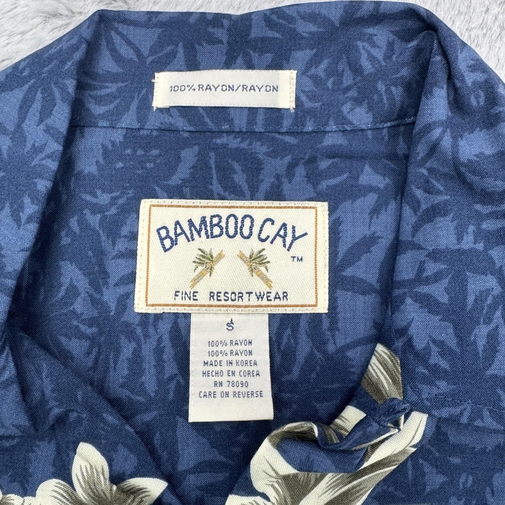 Bamboo Cay Shirt Mens Small Blue Hawaiian Rayon Floral Palm Tree Aloha Tropical - Picture 4 of 6